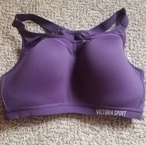 Victoria's secret body sports bra 34ddd